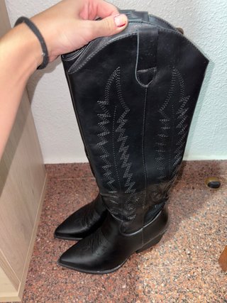 Botas Altas Negras Estilo Cowboy