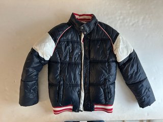 Abrigo Tommy Hilfiger Talla 16