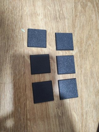 6 Peanas para Wargaming 40x40 mm
