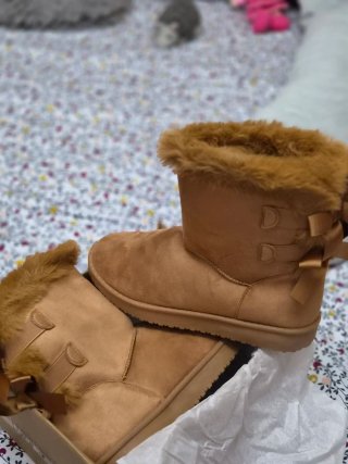 Botas de Invierno Marrones con Lazo