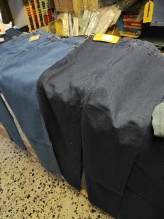 2 Tejanos Elásticos Talla 44