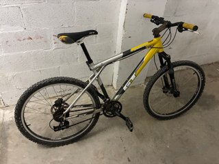 Bicicleta de Montaña GT Avalanche 0.5