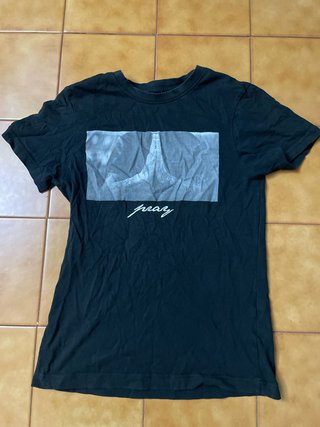Camiseta Negra Estampada Talla XS