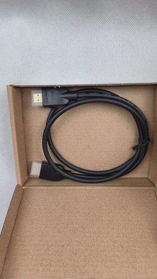 Cable HDMI Amazon Basics 0.9m 4K