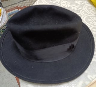 Sombrero Negro Clásico