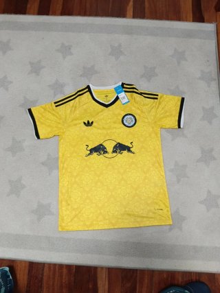 Camiseta Adidas Amarilla Talla M