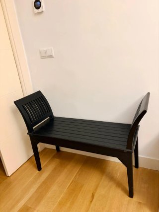 Banco de Madera Negro