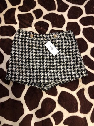 Stradivarius shorts / falda pantalón tweed