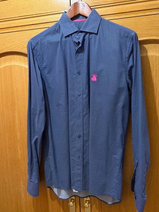 Camisa de hombre azul