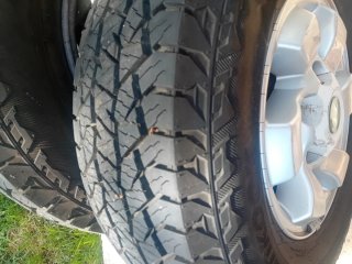 Neumáticos 4x4 Yokohama 215/80/15