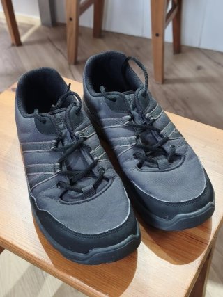 Zapatillas de hombre negras