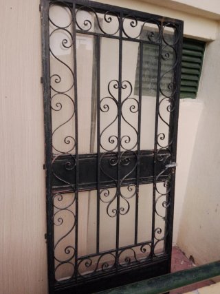 Puerta de Hierro Forjado