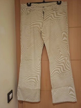 Pantalón H&M estampado