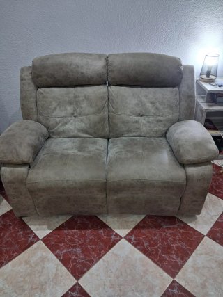 Sofá de dos plazas inclinable