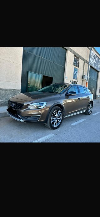 VOLVO V60 CROSS COUNTRY D3 AUTOMATICO 150CV