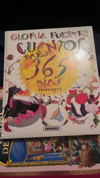 Cuentos para 365 días: antología de Gloria Fuertes