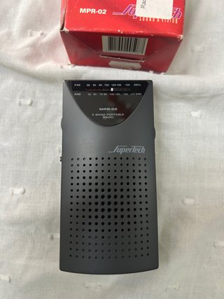 Radio Portátil SuperTech MPR-02 AM/FM