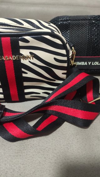 Lote 2 Bolsos Bimba y Lola y Lola Casademunt