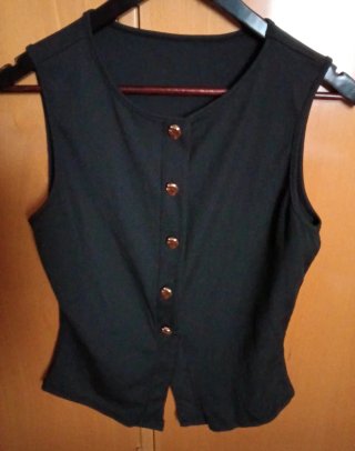 Chaleco negro de mujer