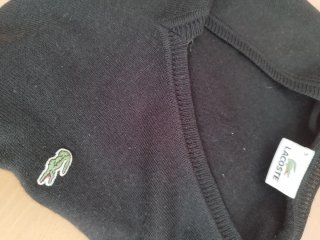 Jersey Lacoste Cuello Pico Negro
