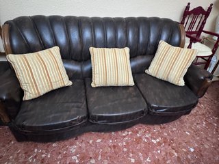 Juego de tresillos: 1 sofá y 2 sillones