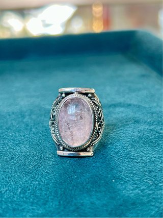 Anillo de Plata con Cuarzo Rosa