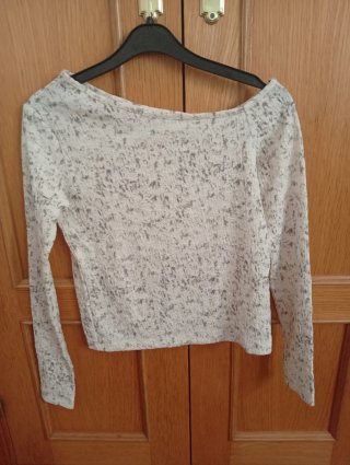 Camiseta Mango Teen Hombro Descubierto Talla S