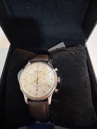 Reloj Norton con Correa de Piel