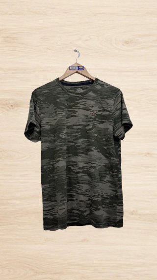 Camiseta Camuflaje Verde Caqui Hollister