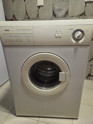 Secadora de evacuación Zanussi TDS 3777