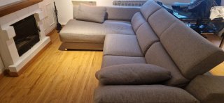 Sofá con Chaise Longue Gris