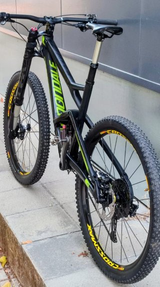 Bicicleta Cannondale Jekyll 27.5 Carbono enduro