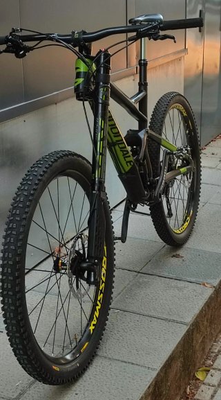 Bicicleta Cannondale Jekyll 27.5 Carbono enduro