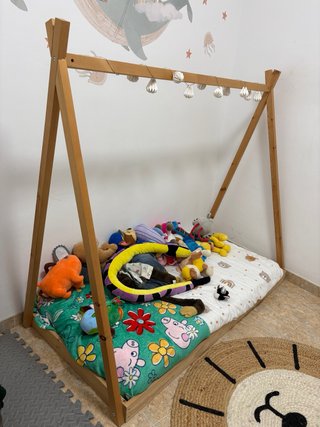 Cama Infantil Montessori de Madera