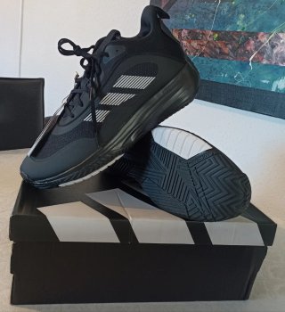 Zapatillas Adidas Ownthegame 3.0 Talla 47 1/3