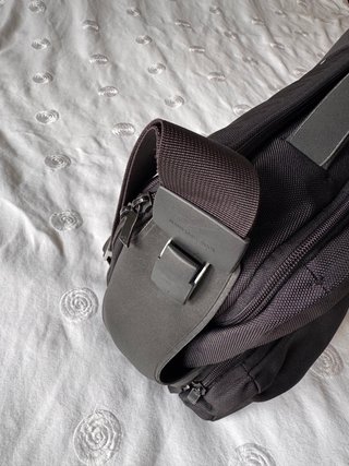 Maletín para ordenador Mandarina Duck negro