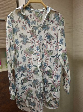 Camisa de mujer estampada