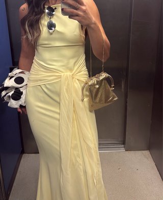 Vestido largo de fiesta amarillo