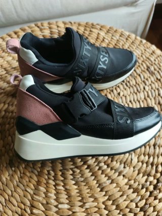 Zapatillas Miss Sixty con Plataforma