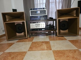 Cajas Acústicas Peavey de 1 vatio a 200W RMS