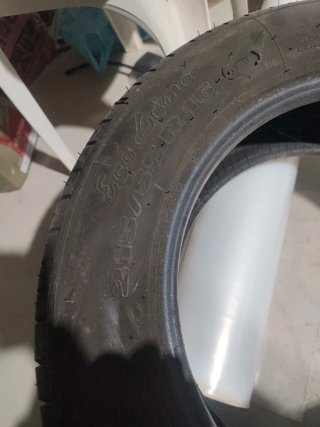 4 Neumáticos 215/55 R16