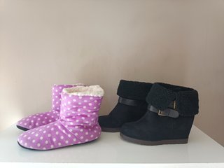 Botines gamuza cuña y zapatillas borrego talla 37