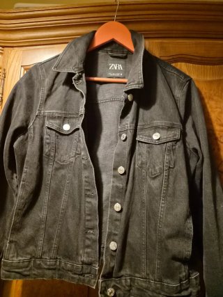 Chaqueta vaquera negra Zara Talla L
