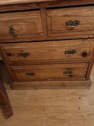 Cómoda Vintage de Pino