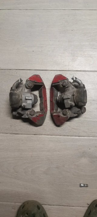 Pinzas de freno traseras Citroën Saxo