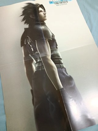 Poster Crisis Core: Final Fantasy VII Reunion.