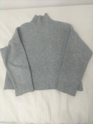 Jersey Gris Corto Bershka