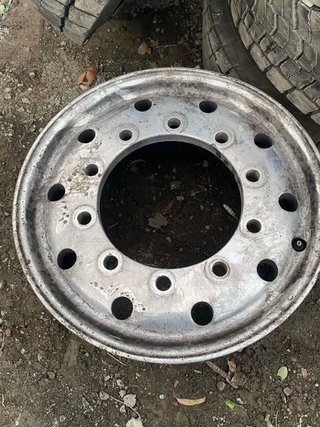 2 Llantas de Aluminio 11.75/22.5