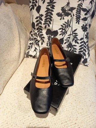 Zapatos Camilla's Negros