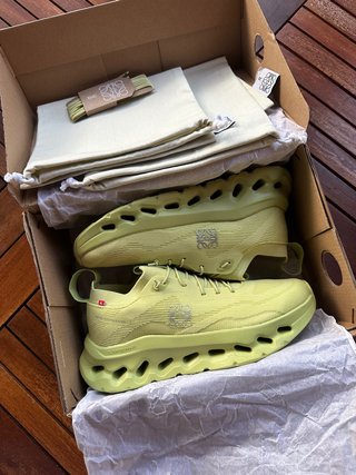T. 37,5 Loewe x On Cloudtilt Lime Green